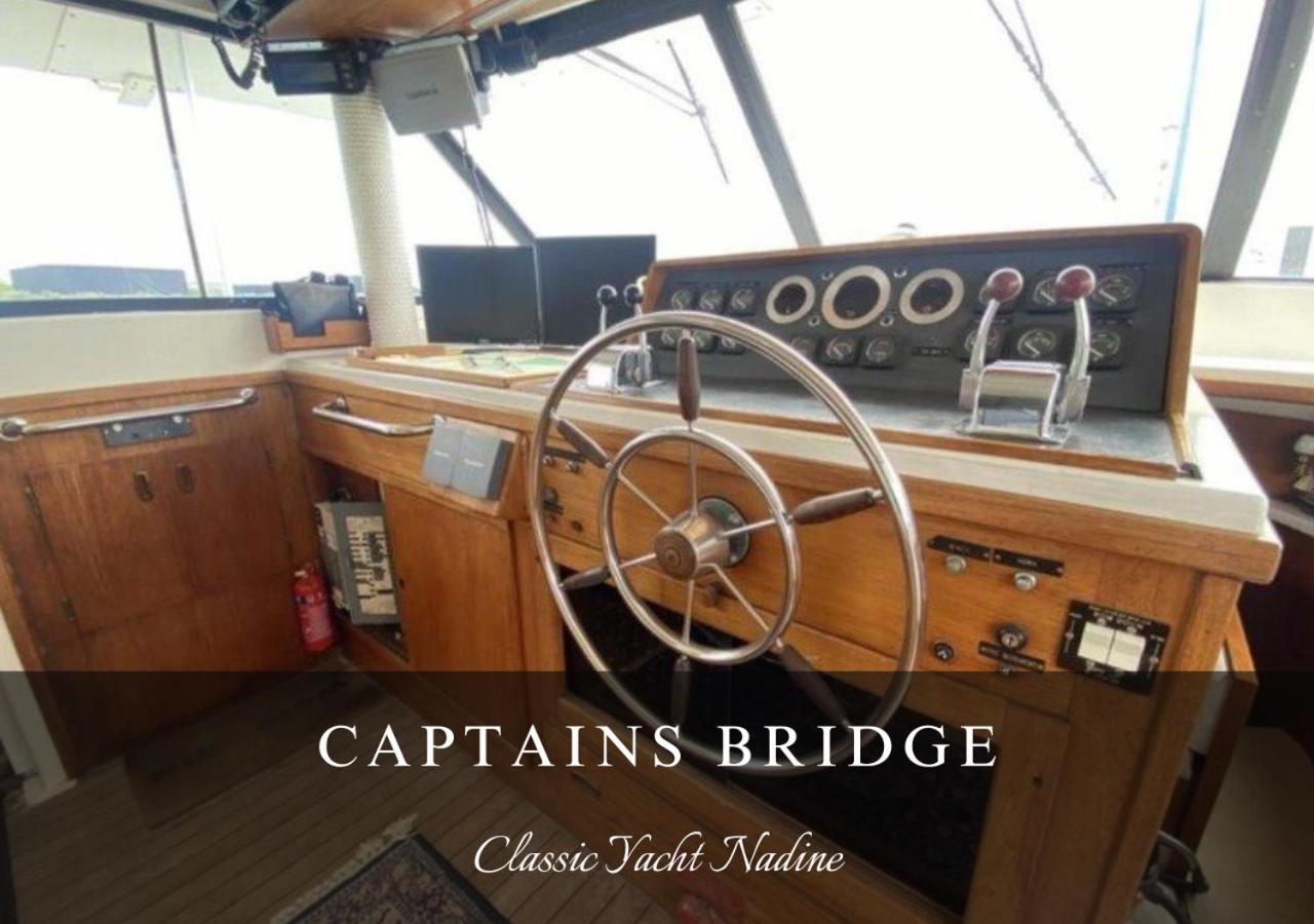 Classic Yacht Nadine In Poole Harbour, Dorset, With A Hot Tub Jacuzzi エクステリア 写真